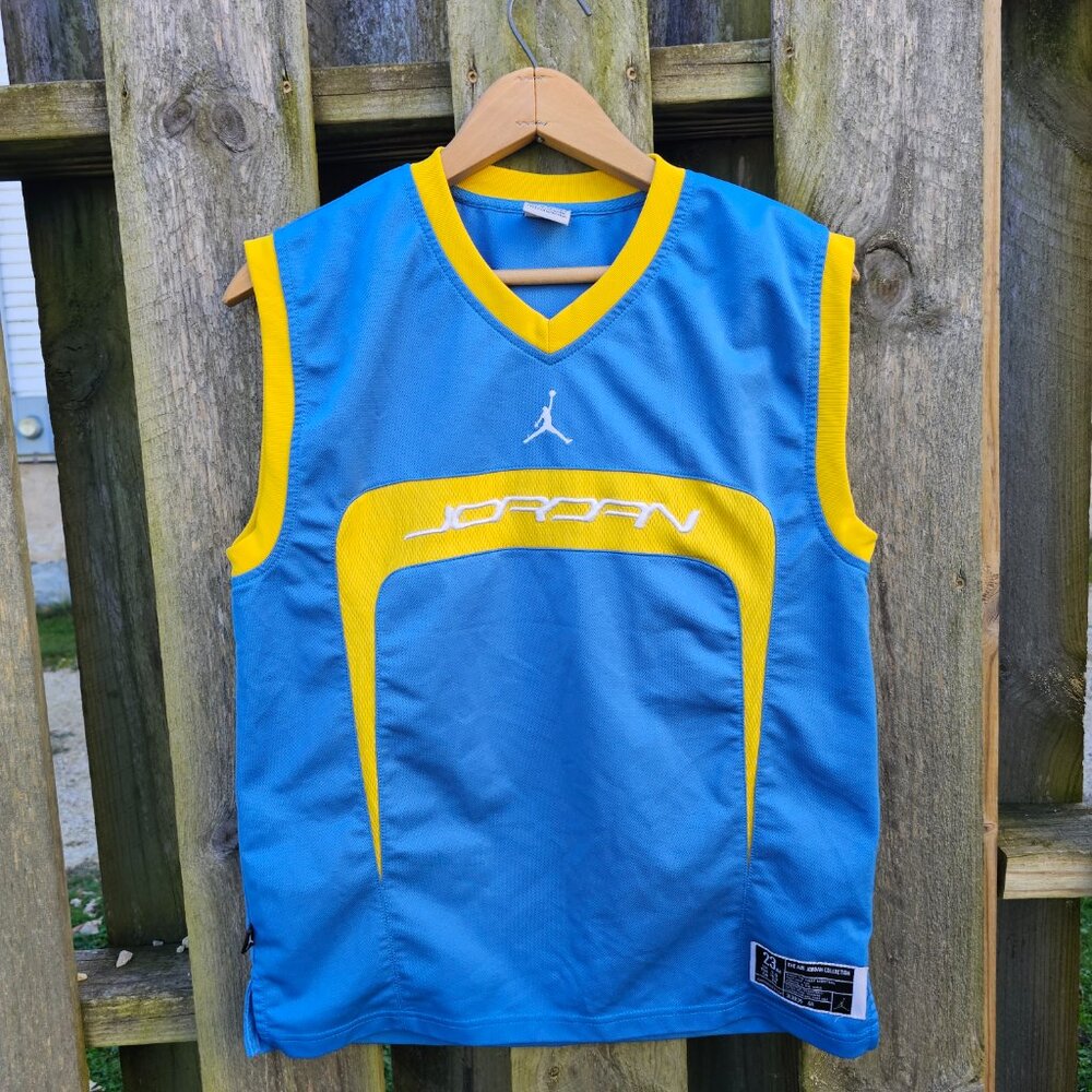 Retro Sporty Kidcore Nike Air Jordan Yellow & Blue Sleeveless Basketball Jersey